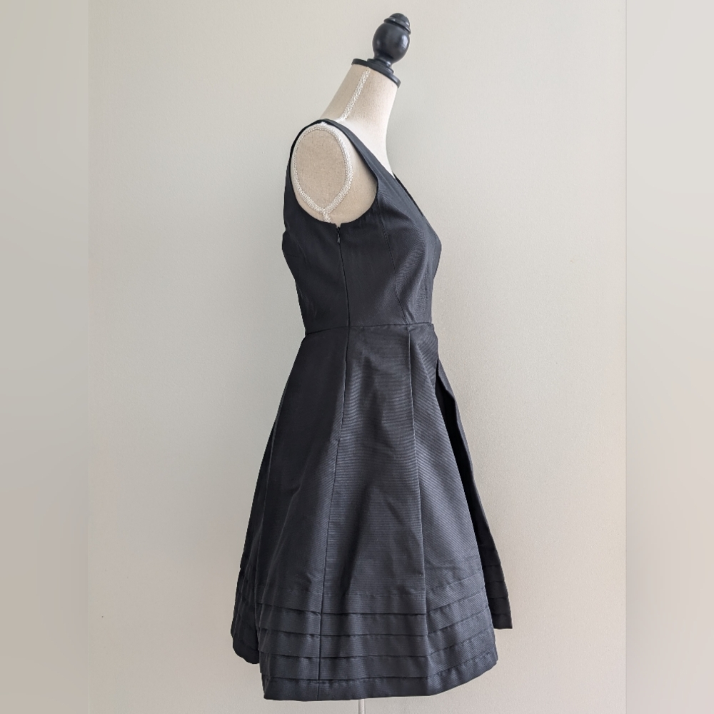 Kate Spade Silk Cotton Pleated Hem Dress - Picture 9 of 16
